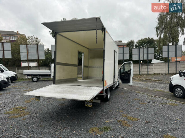 Белый Рено Мастер, объемом двигателя 2.3 л и пробегом 235 тыс. км за 22900 $, фото 21 на Automoto.ua