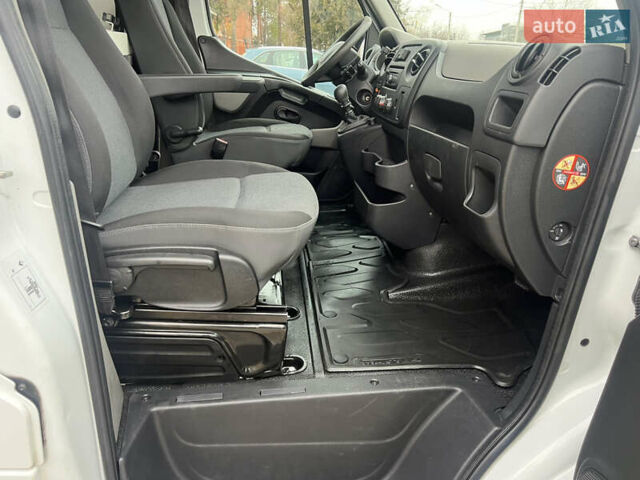 Білий Рено Мастєр, об'ємом двигуна 2.3 л та пробігом 124 тис. км за 17300 $, фото 9 на Automoto.ua