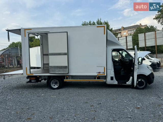 Белый Рено Мастер, объемом двигателя 2.3 л и пробегом 245 тыс. км за 22900 $, фото 24 на Automoto.ua