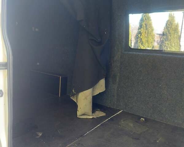 Білий Рено Мастєр, об'ємом двигуна 2.3 л та пробігом 294 тис. км за 17300 $, фото 11 на Automoto.ua