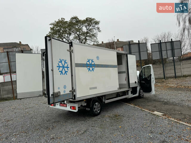 Белый Рено Мастер, объемом двигателя 2.3 л и пробегом 163 тыс. км за 21900 $, фото 29 на Automoto.ua