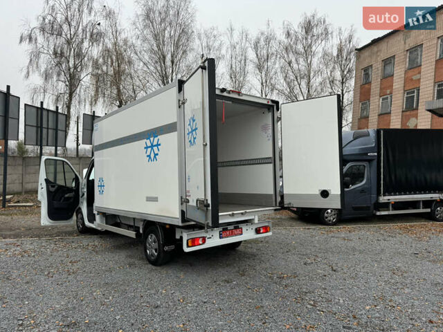 Белый Рено Мастер, объемом двигателя 2.3 л и пробегом 163 тыс. км за 21900 $, фото 25 на Automoto.ua