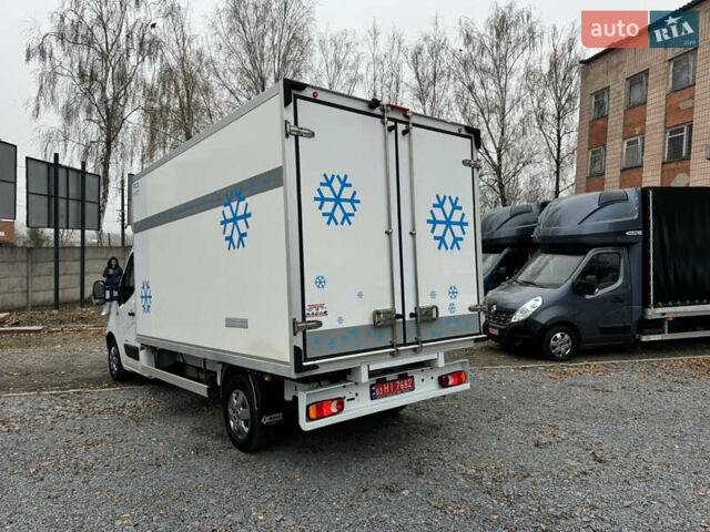 Белый Рено Мастер, объемом двигателя 2.3 л и пробегом 163 тыс. км за 21900 $, фото 10 на Automoto.ua