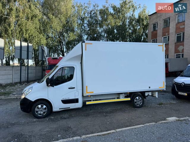 Рено Мастер 2018 в Ровно на Automoto.ua Белый Рено Мастер, объемом двигателя 2.3 л и пробегом 215 тыс. км за 17950 $, фото 7 на Automoto.ua