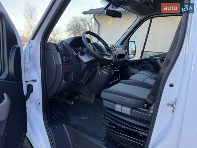 Білий Рено Мастєр, об'ємом двигуна 2.3 л та пробігом 270 тис. км за 19900 $, фото 8 на Automoto.ua