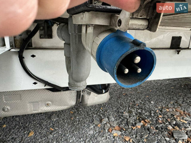 Белый Рено Мастер, объемом двигателя 2.3 л и пробегом 163 тыс. км за 21900 $, фото 40 на Automoto.ua