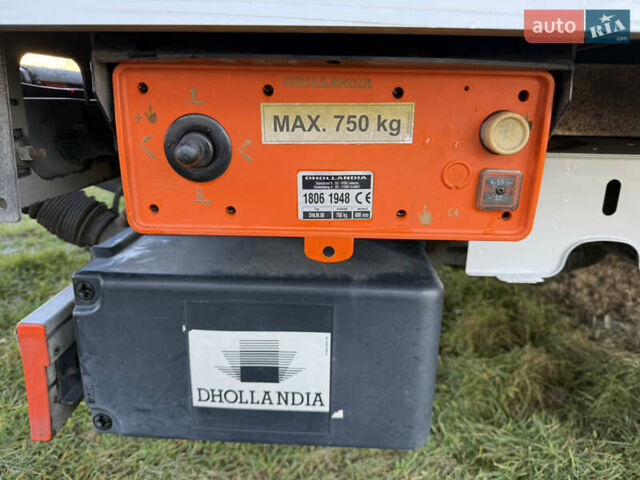 Білий Рено Мастєр, об'ємом двигуна 2.3 л та пробігом 270 тис. км за 19900 $, фото 23 на Automoto.ua