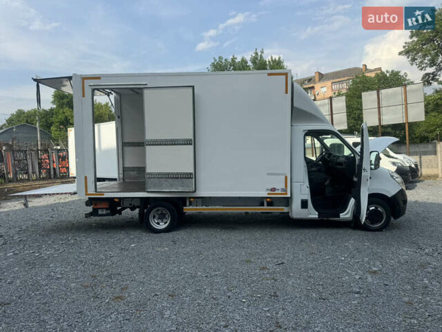 Белый Рено Мастер, объемом двигателя 2.3 л и пробегом 245 тыс. км за 22900 $, фото 19 на Automoto.ua