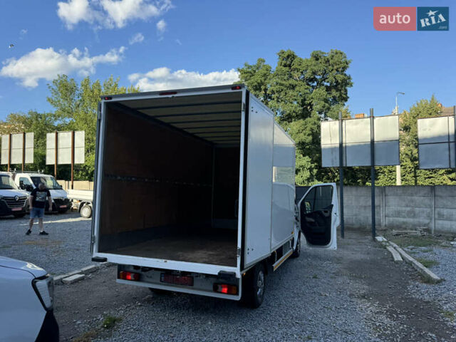 Рено Мастер 2018 в Ровно на Automoto.ua Белый Рено Мастер, объемом двигателя 2.3 л и пробегом 215 тыс. км за 17950 $, фото 28 на Automoto.ua