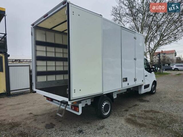 Белый Рено Мастер, объемом двигателя 2.3 л и пробегом 303 тыс. км за 17600 $, фото 21 на Automoto.ua