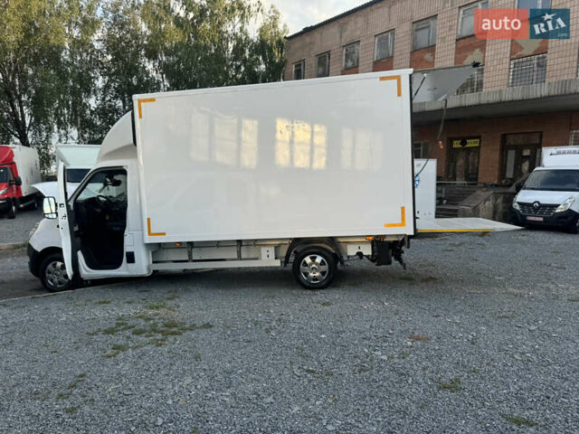 Білий Рено Мастєр, об'ємом двигуна 2.3 л та пробігом 185 тис. км за 19900 $, фото 15 на Automoto.ua