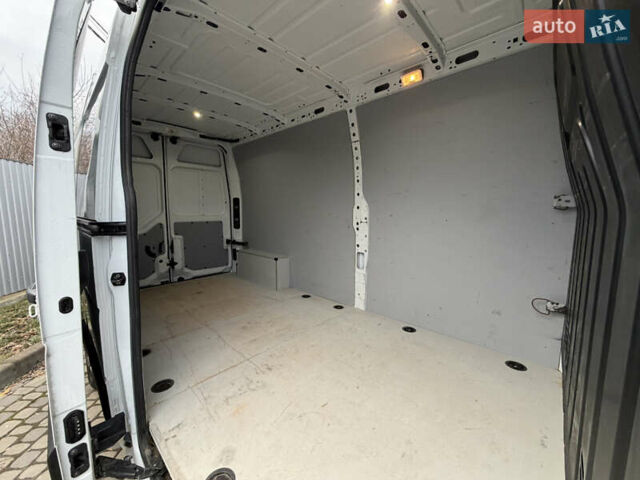 Белый Рено Мастер, объемом двигателя 2.3 л и пробегом 208 тыс. км за 20949 $, фото 17 на Automoto.ua