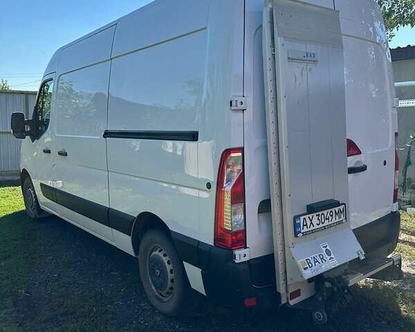 Білий Рено Мастєр, об'ємом двигуна 2.3 л та пробігом 243 тис. км за 21300 $, фото 4 на Automoto.ua