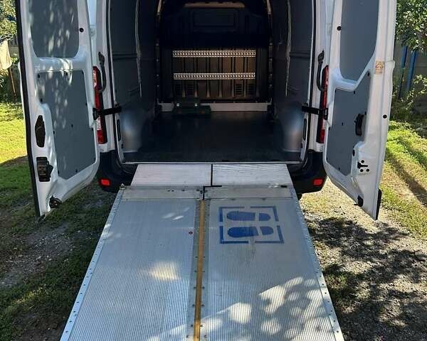 Білий Рено Мастєр, об'ємом двигуна 2.3 л та пробігом 243 тис. км за 21300 $, фото 9 на Automoto.ua