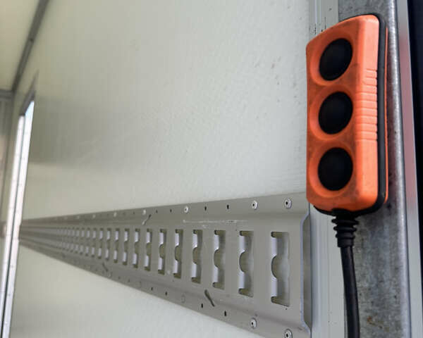 Білий Рено Мастєр, об'ємом двигуна 2.3 л та пробігом 334 тис. км за 22500 $, фото 33 на Automoto.ua