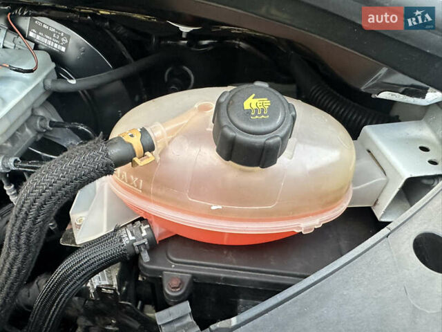 Білий Рено Мастєр, об'ємом двигуна 2.3 л та пробігом 334 тис. км за 22500 $, фото 68 на Automoto.ua