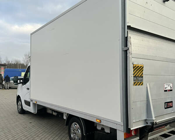 Білий Рено Мастєр, об'ємом двигуна 2.3 л та пробігом 334 тис. км за 22500 $, фото 17 на Automoto.ua