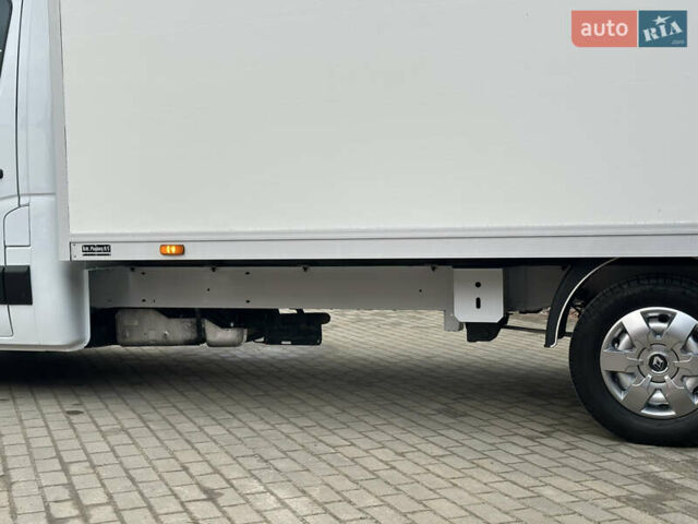 Білий Рено Мастєр, об'ємом двигуна 2.3 л та пробігом 334 тис. км за 22500 $, фото 20 на Automoto.ua