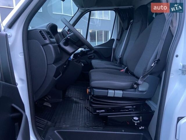 Белый Рено Мастер, объемом двигателя 2.3 л и пробегом 296 тыс. км за 21898 $, фото 20 на Automoto.ua