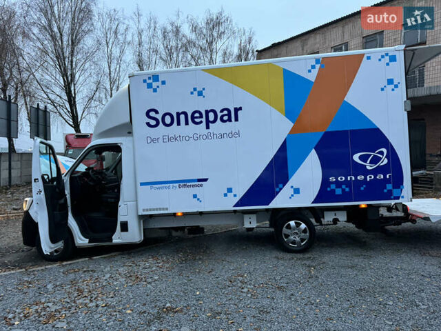 Белый Рено Мастер, объемом двигателя 2.3 л и пробегом 165 тыс. км за 26900 $, фото 28 на Automoto.ua