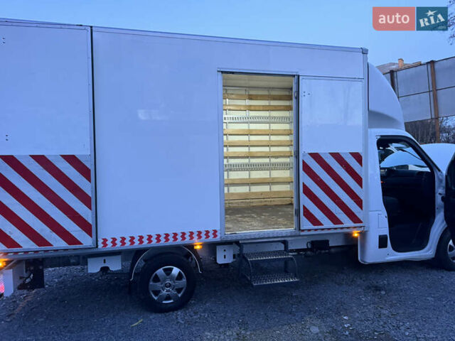 Білий Рено Мастєр, об'ємом двигуна 2.3 л та пробігом 173 тис. км за 23900 $, фото 28 на Automoto.ua