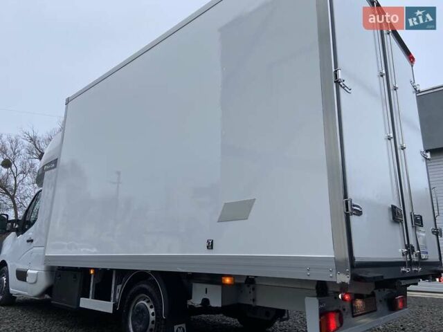 Белый Рено Мастер, объемом двигателя 2.3 л и пробегом 327 тыс. км за 22899 $, фото 8 на Automoto.ua