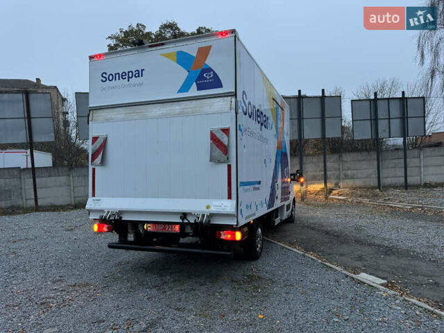 Белый Рено Мастер, объемом двигателя 2.3 л и пробегом 165 тыс. км за 26900 $, фото 17 на Automoto.ua