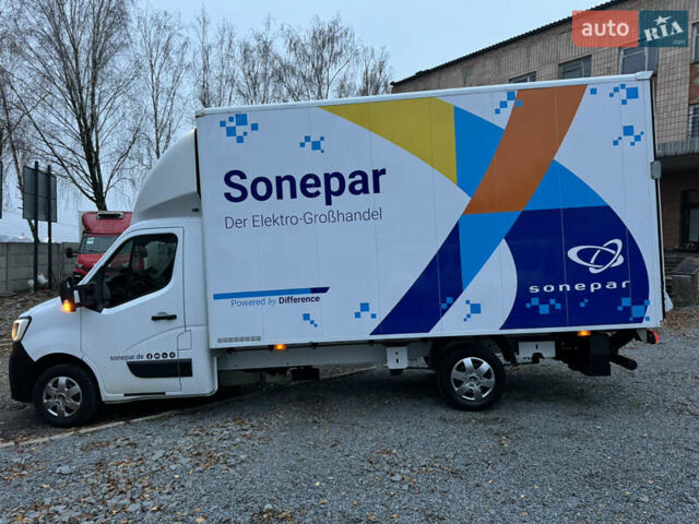 Белый Рено Мастер, объемом двигателя 2.3 л и пробегом 165 тыс. км за 26900 $, фото 9 на Automoto.ua