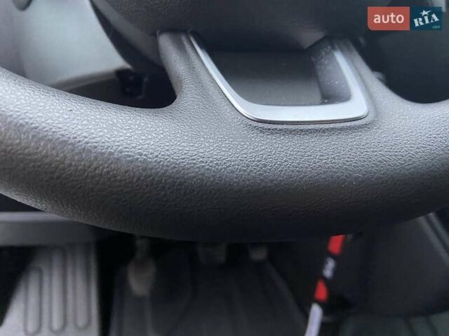 Белый Рено Мастер, объемом двигателя 2.3 л и пробегом 327 тыс. км за 22899 $, фото 23 на Automoto.ua