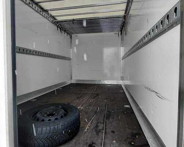 Білий Рено Мастєр, об'ємом двигуна 2.3 л та пробігом 400 тис. км за 22500 $, фото 6 на Automoto.ua