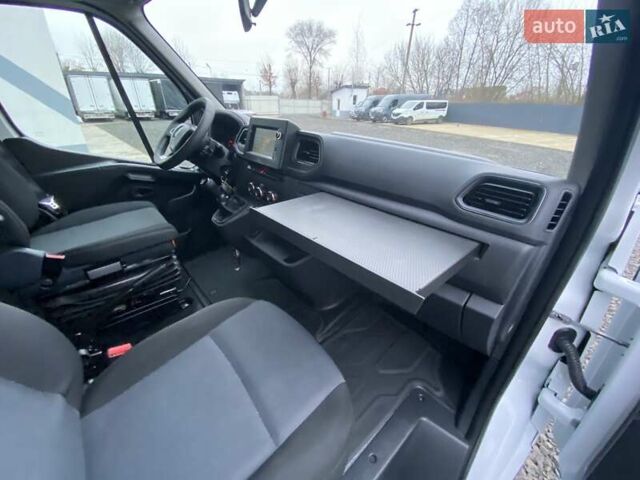 Белый Рено Мастер, объемом двигателя 2.3 л и пробегом 327 тыс. км за 22899 $, фото 31 на Automoto.ua