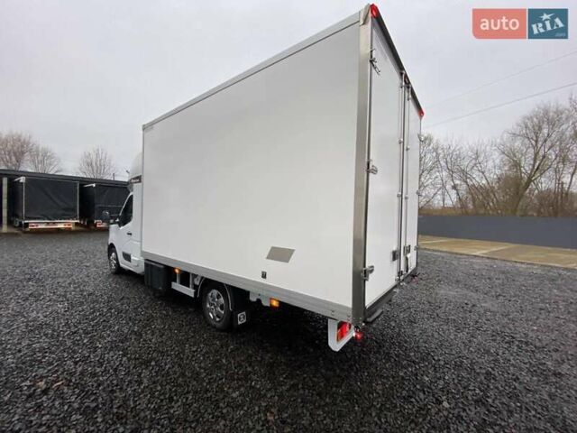 Белый Рено Мастер, объемом двигателя 2.3 л и пробегом 288 тыс. км за 22999 $, фото 8 на Automoto.ua
