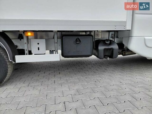 Белый Рено Мастер, объемом двигателя 2.3 л и пробегом 300 тыс. км за 22499 $, фото 12 на Automoto.ua