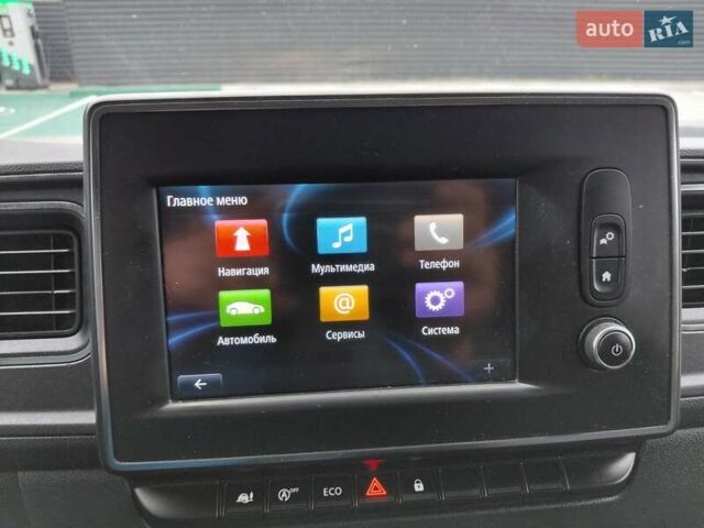 Белый Рено Мастер, объемом двигателя 2.3 л и пробегом 300 тыс. км за 22499 $, фото 54 на Automoto.ua