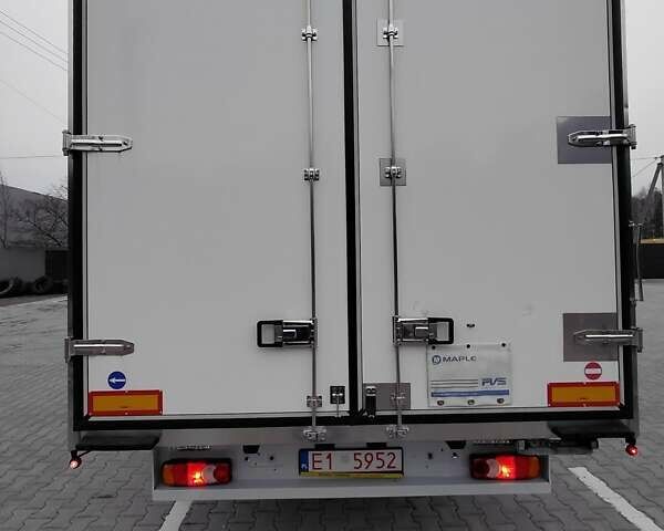 Білий Рено Мастєр, об'ємом двигуна 2.3 л та пробігом 402 тис. км за 21499 $, фото 7 на Automoto.ua