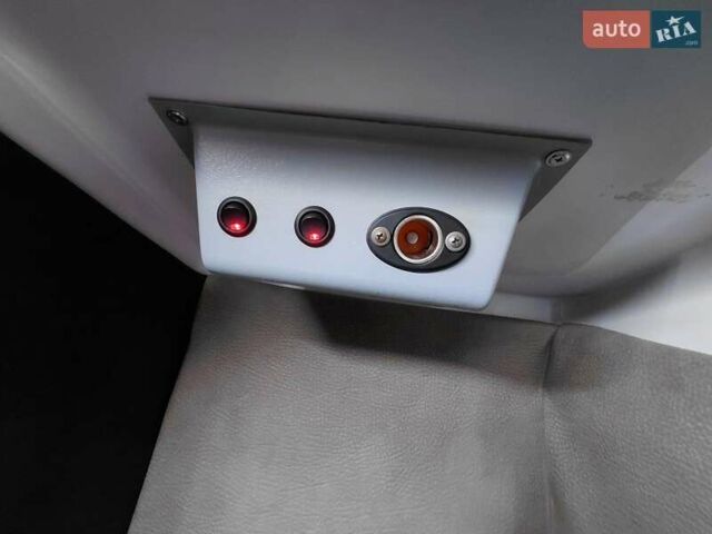 Белый Рено Мастер, объемом двигателя 2.3 л и пробегом 300 тыс. км за 22499 $, фото 65 на Automoto.ua