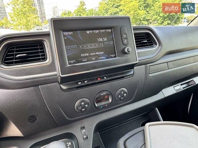 Белый Рено Мастер, объемом двигателя 2.3 л и пробегом 105 тыс. км за 23500 $, фото 34 на Automoto.ua