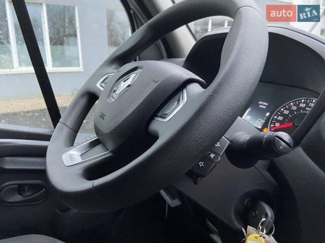 Белый Рено Мастер, объемом двигателя 2.3 л и пробегом 288 тыс. км за 22999 $, фото 47 на Automoto.ua