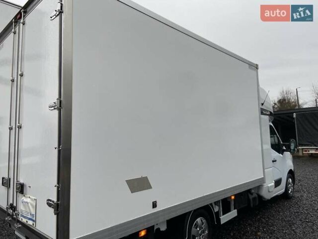 Белый Рено Мастер, объемом двигателя 2.3 л и пробегом 288 тыс. км за 22999 $, фото 10 на Automoto.ua