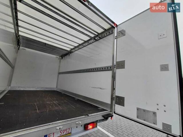 Белый Рено Мастер, объемом двигателя 2.3 л и пробегом 300 тыс. км за 22499 $, фото 23 на Automoto.ua