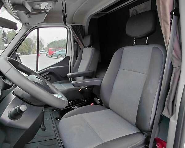 Белый Рено Мастер, объемом двигателя 2.3 л и пробегом 300 тыс. км за 22499 $, фото 34 на Automoto.ua