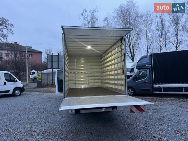 Белый Рено Мастер, объемом двигателя 2.3 л и пробегом 132 тыс. км за 28900 $, фото 25 на Automoto.ua