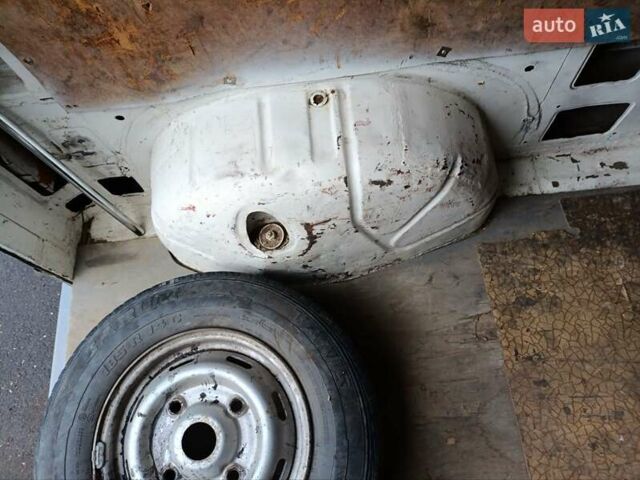 Білий Рено Мастєр, об'ємом двигуна 2.2 л та пробігом 350 тис. км за 1950 $, фото 4 на Automoto.ua