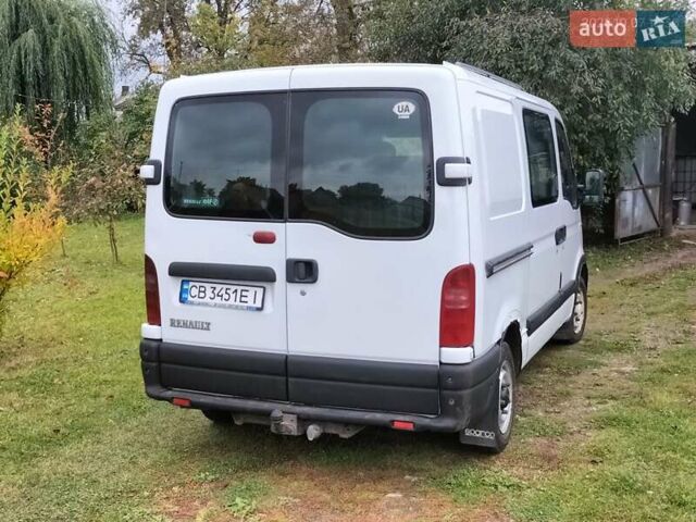 Белый Рено Мастер, объемом двигателя 2.5 л и пробегом 528 тыс. км за 5000 $, фото 4 на Automoto.ua