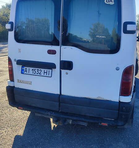 Белый Рено Мастер, объемом двигателя 2.71 л и пробегом 629 тыс. км за 3900 $, фото 9 на Automoto.ua