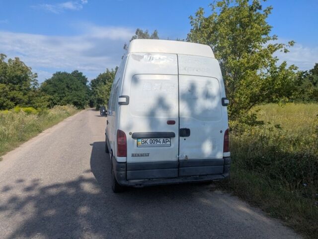 Белый Рено Мастер, объемом двигателя 0 л и пробегом 380 тыс. км за 2800 $, фото 1 на Automoto.ua