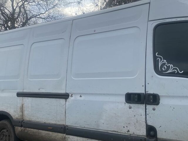 Белый Рено Мастер, объемом двигателя 2.8 л и пробегом 2 тыс. км за 2200 $, фото 1 на Automoto.ua