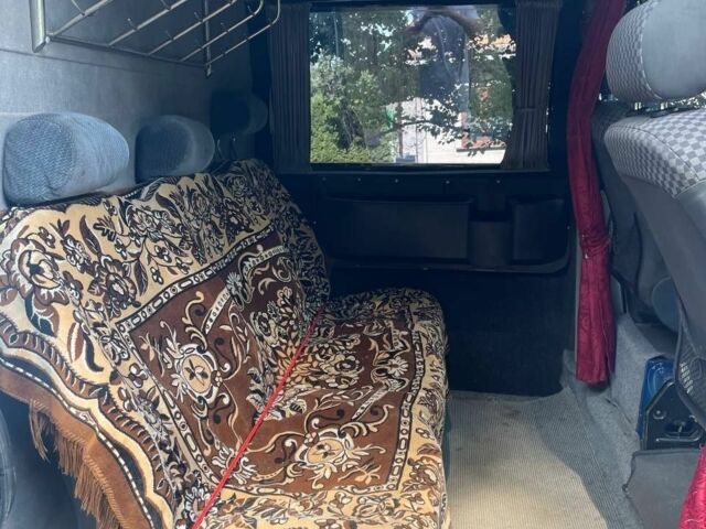 Белый Рено Мастер, объемом двигателя 2.2 л и пробегом 300 тыс. км за 3800 $, фото 7 на Automoto.ua