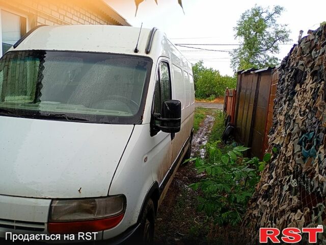 Белый Рено Мастер, объемом двигателя 2.8 л и пробегом 0 тыс. км за 4000 $, фото 1 на Automoto.ua