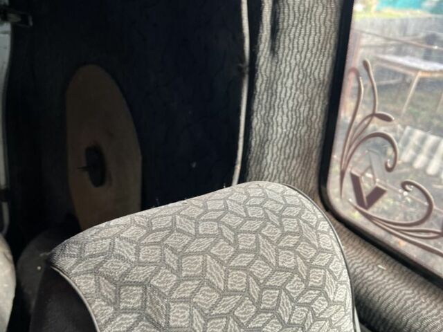 Белый Рено Мастер, объемом двигателя 1.9 л и пробегом 500 тыс. км за 200 $, фото 12 на Automoto.ua